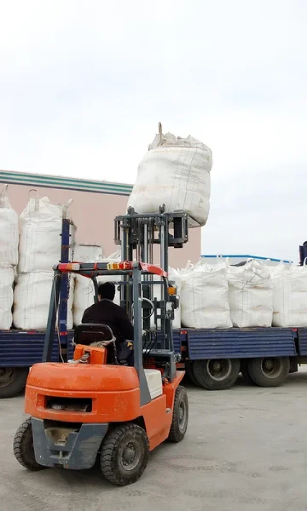 depositphotos_24133317-stock-photo-forklift-truck